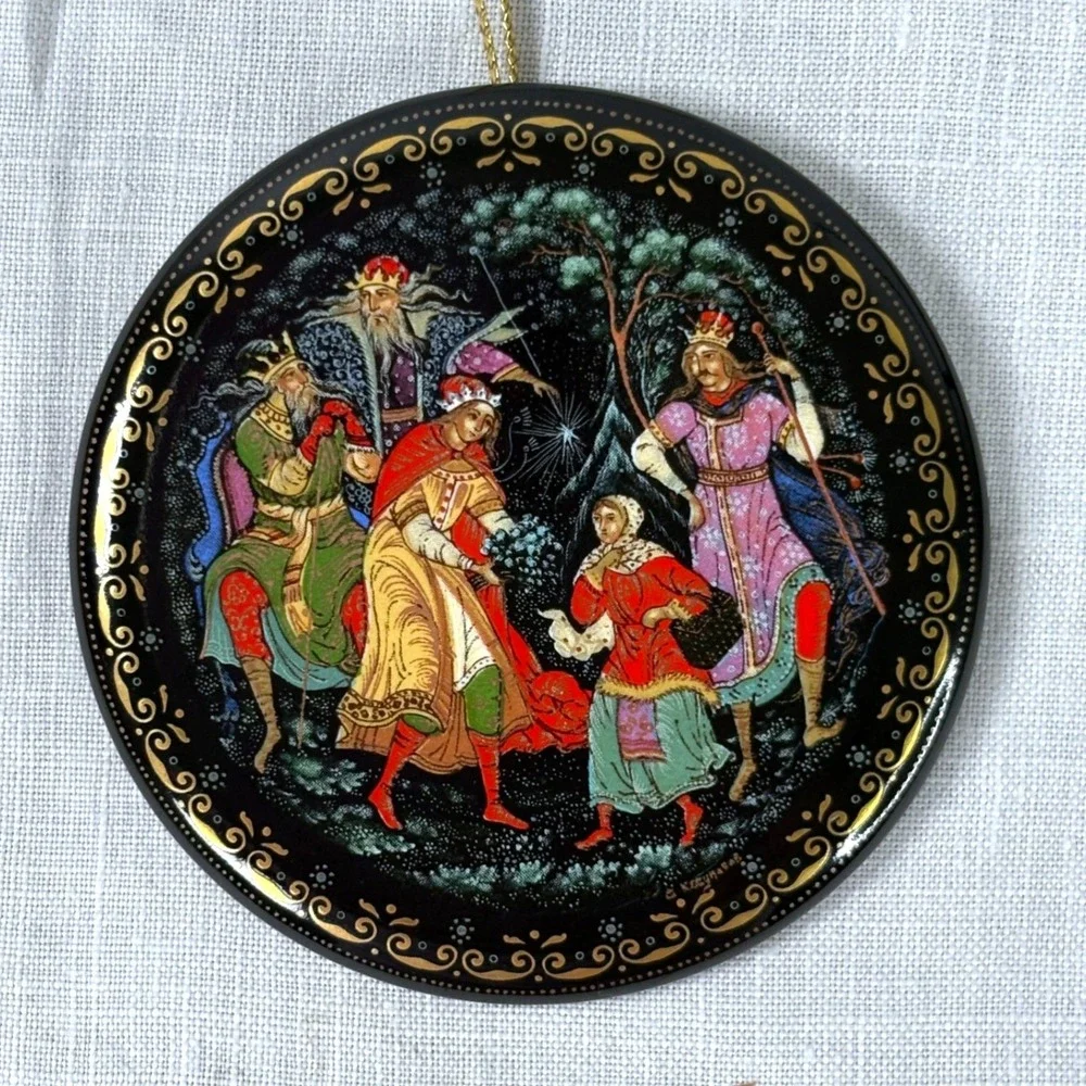 Vintage 1990 Eastern Europe Lacquer Ornament